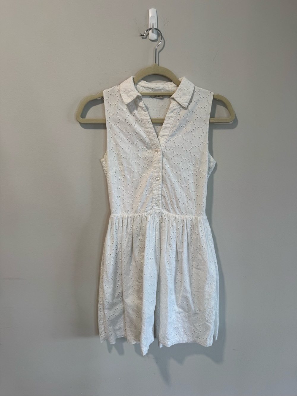 Jack Wills White Sleeveless Eyelet Collared Mini Dress